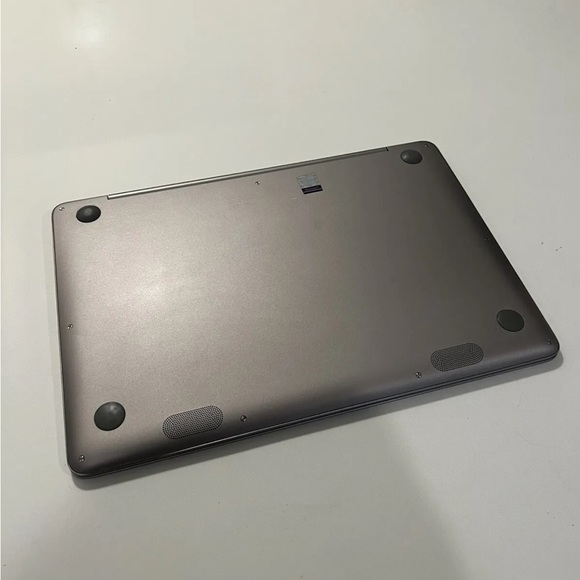 ASUS ZENBOOK UX330U Notebook PC - Picture 5 of 9